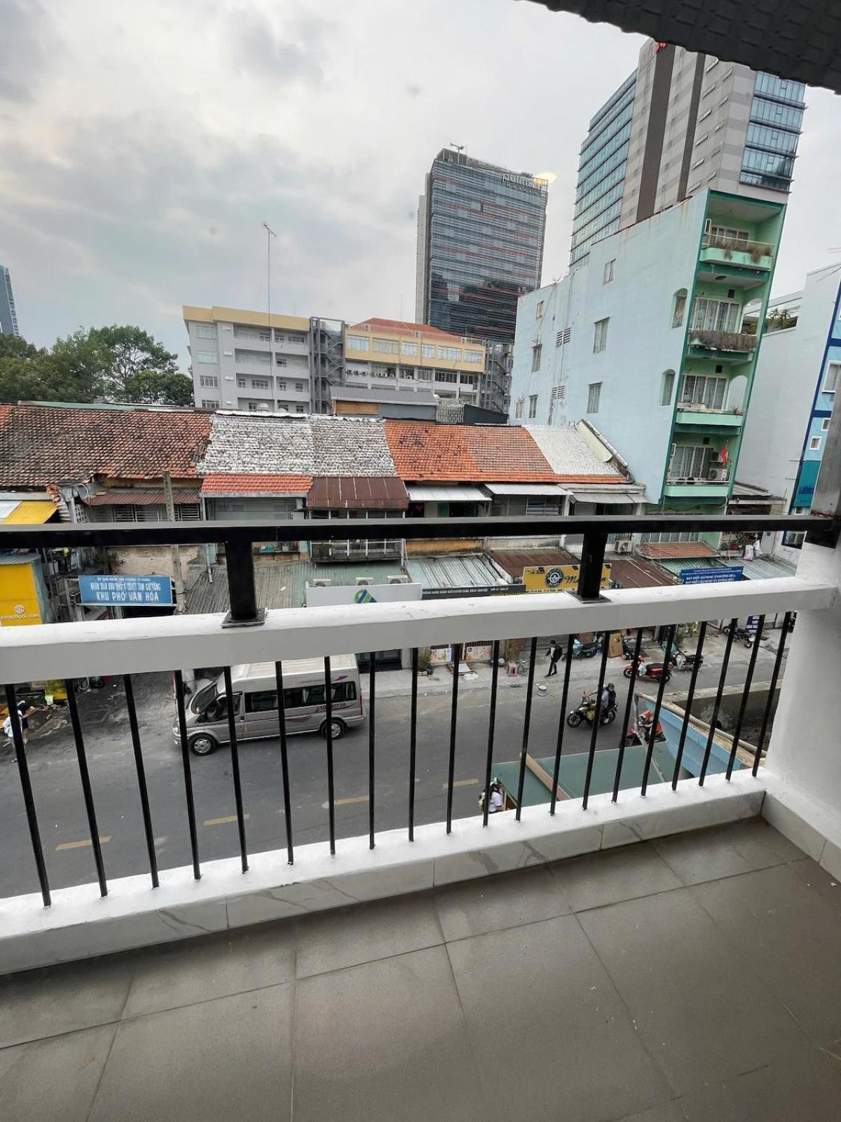 1br Near Bui Vien Balcony & Washer 25 * Cidade de Ho Chi Minh